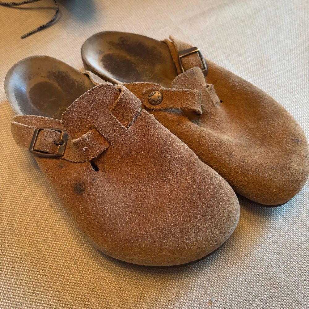 BIRKENSTOCK Boston - 90’s vintage Suede Clogs
